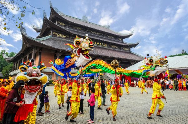 Những lễ hội truyền thống tại Ninh Bình vào mùa xuân