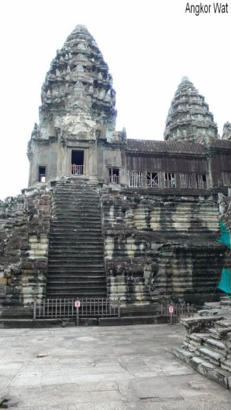 Angkor4800x600.jpg