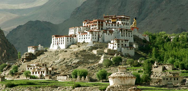 hemis-monastery-from-walkthroughindiadotcom.jpg