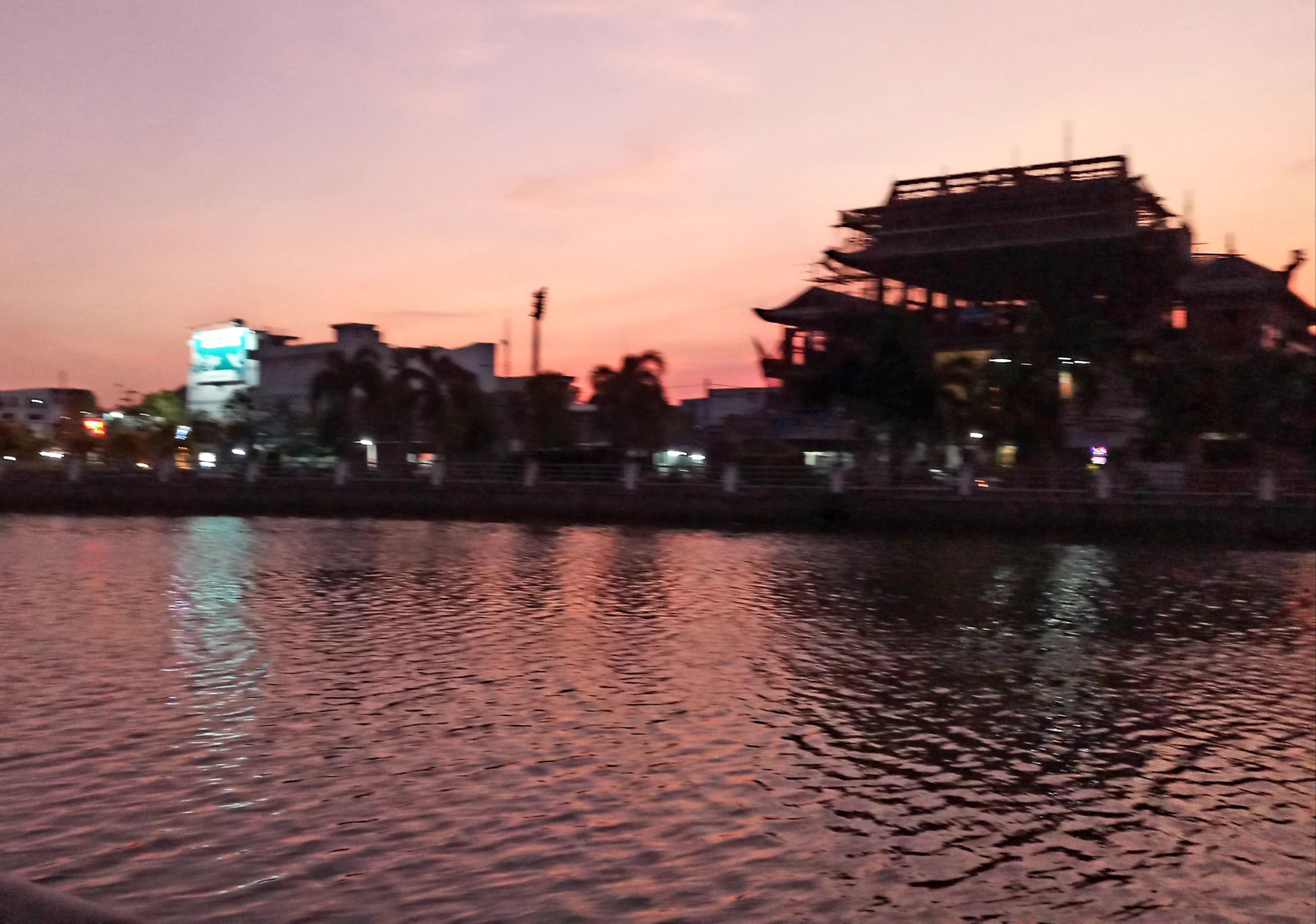 20190509_225851.jpg