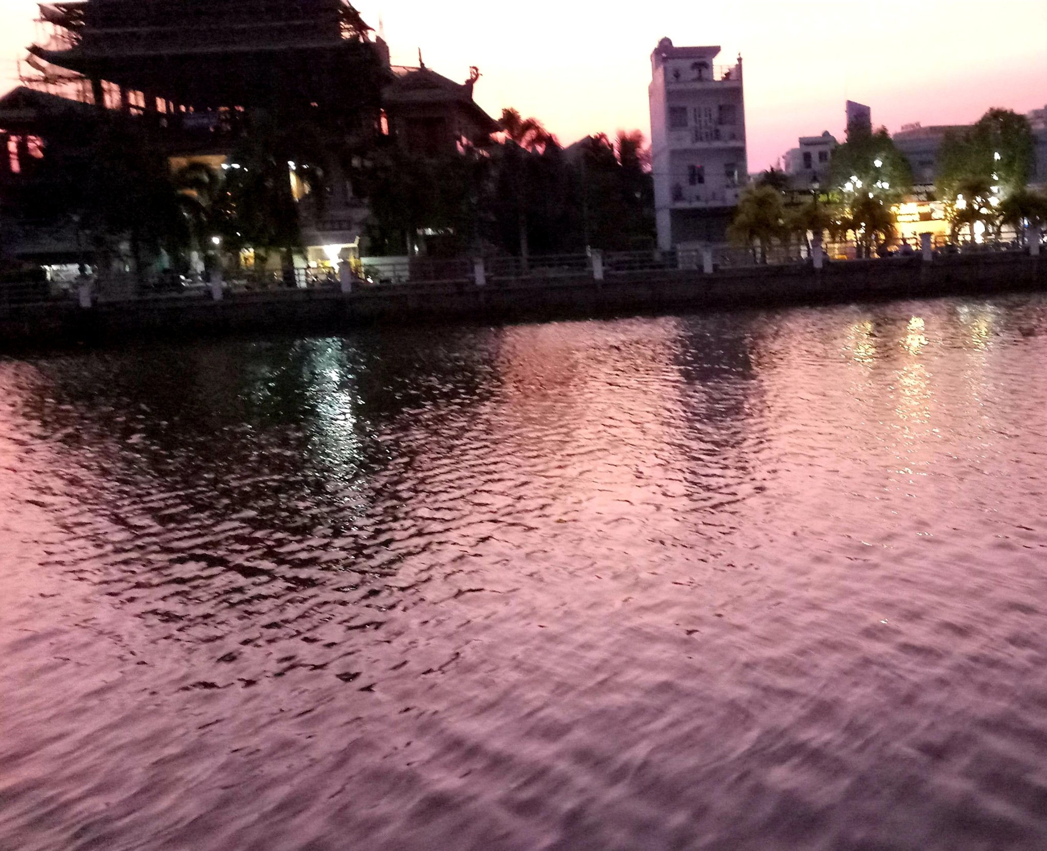 20190509_230105.jpg