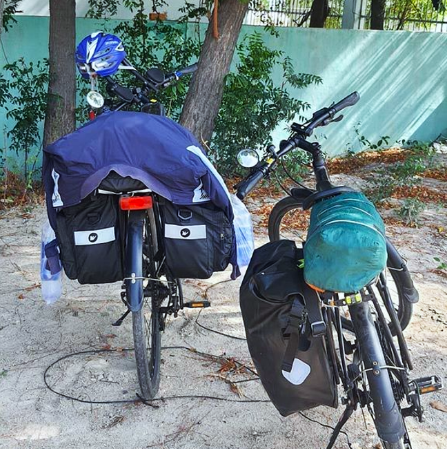 2024-02-05 11_14_08-20230430_143834.heic ‎- Photos(1).png