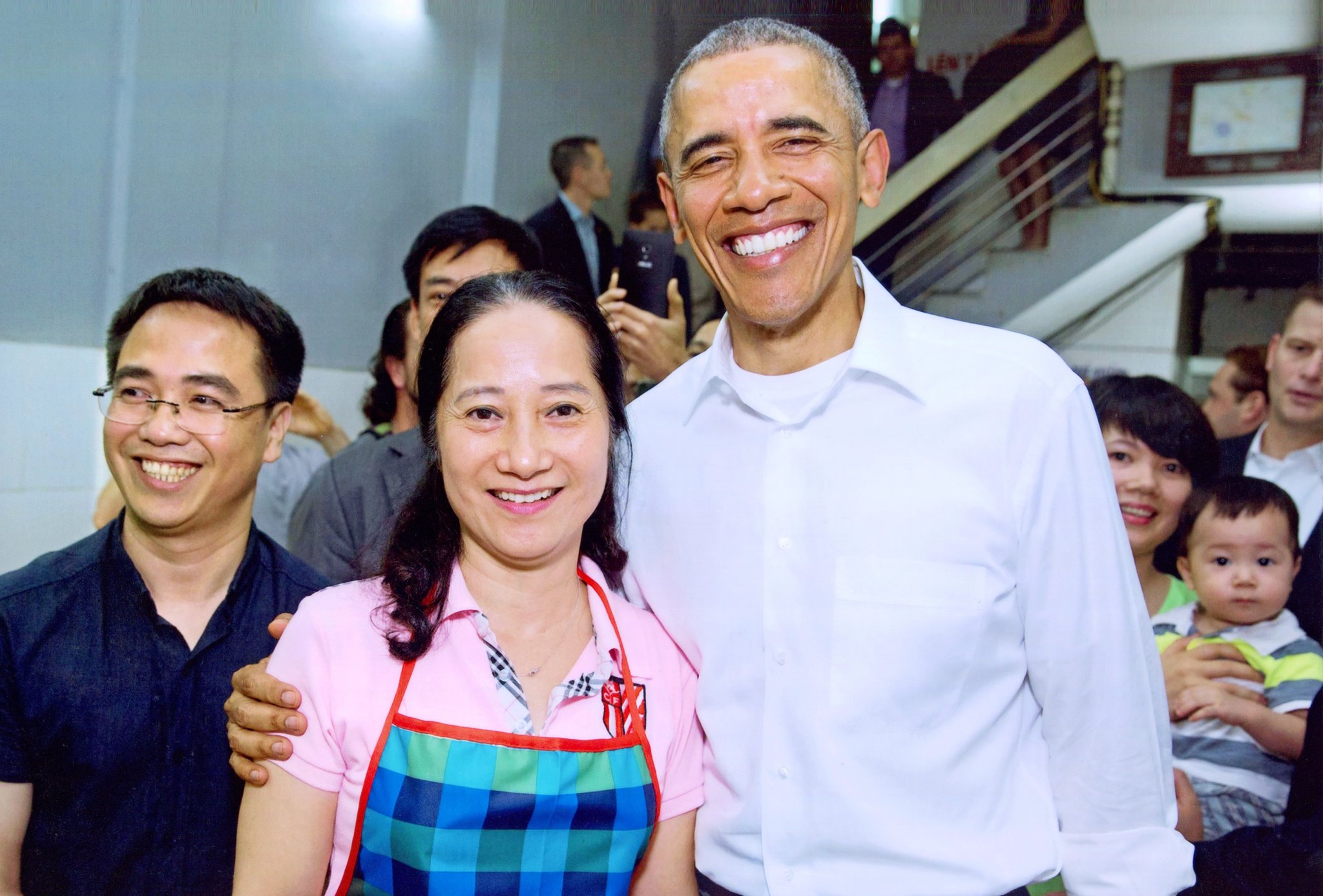 bun-cha-ha-noi-mon-ngon-am-thuc-hanoi-food-bun-cha-obama.jpg