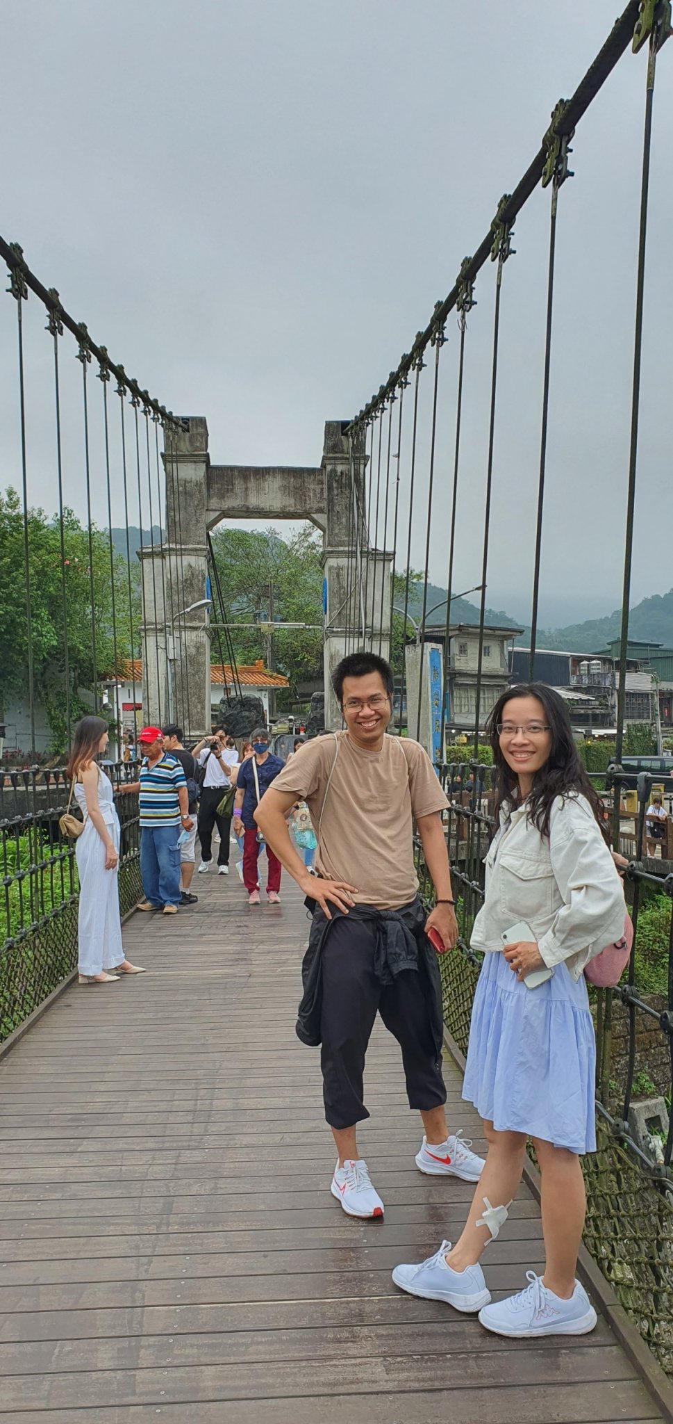 cau tai shifen.jpg