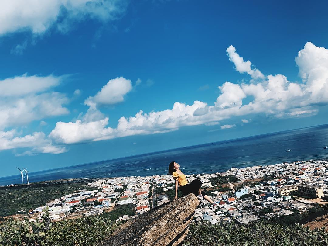 check-in-dao-phu-quy.jpg