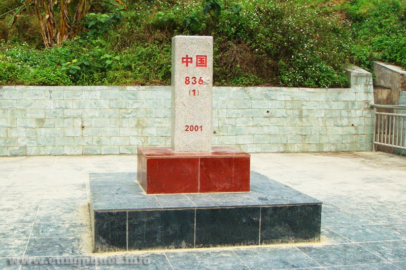 Cột-mốc-số-836.jpg