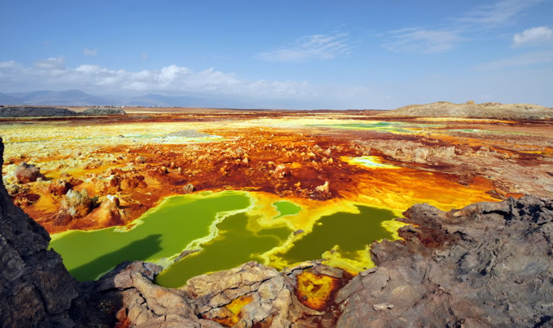 dallol-crater-panorama.jpg