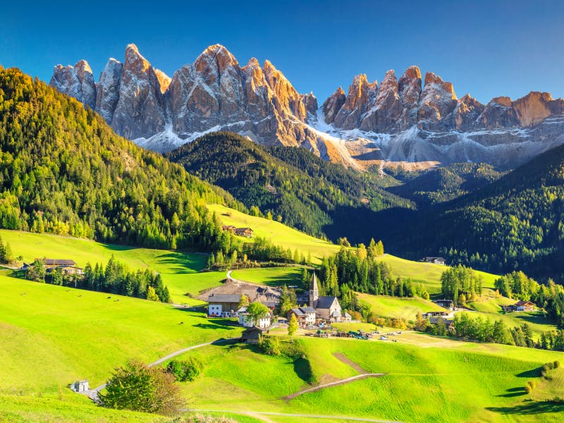 dolomites-mountains-18536.jpg