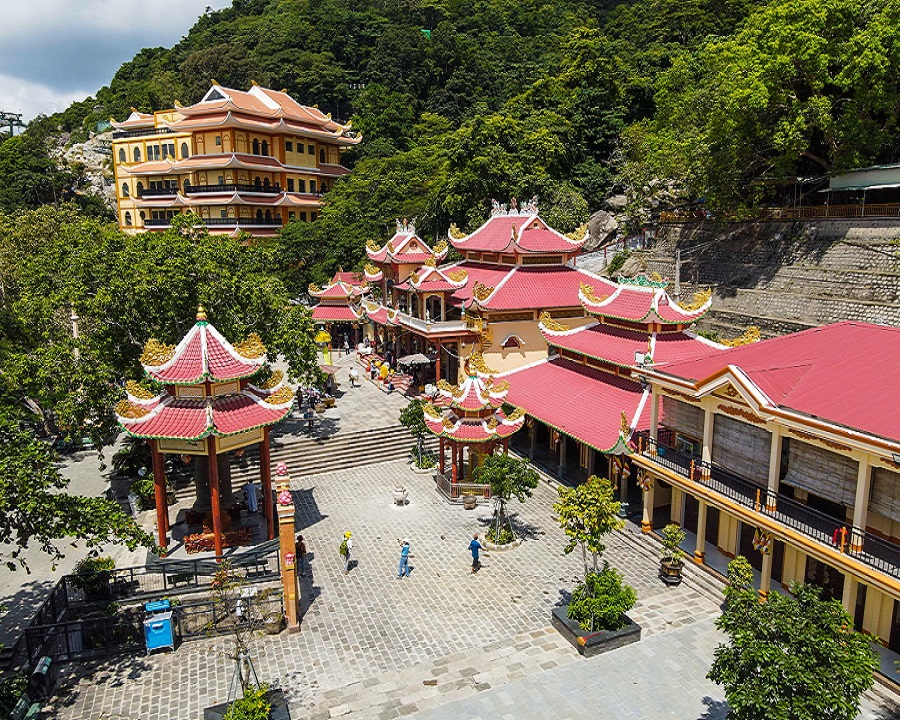 du-lich-nui-ba-den-tay-ninh-moi-nhat-cac-dia-diem-check-in-dang-kham-pha (2).jpg