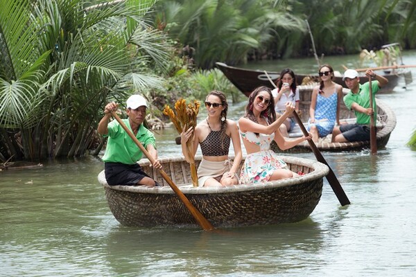 kinh-nghiem-du-lich-rung-dua-bay-mau.jpg