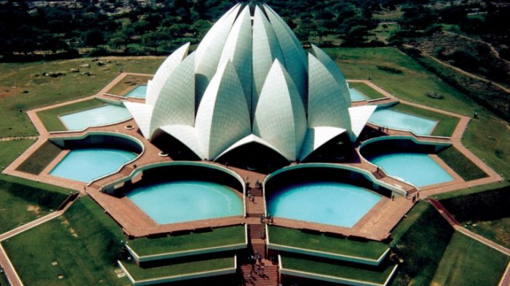 Lotus-Temple2-735x413.jpg