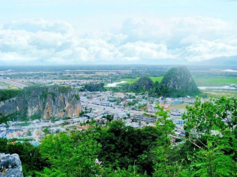 nui-ngu-hanh-son.jpg