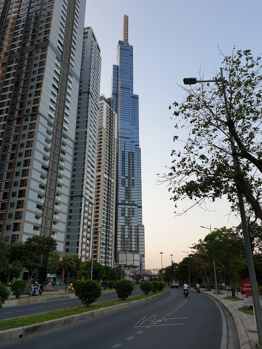 TVH's pic - Vinhome Central Park - 040320 (1).jpg