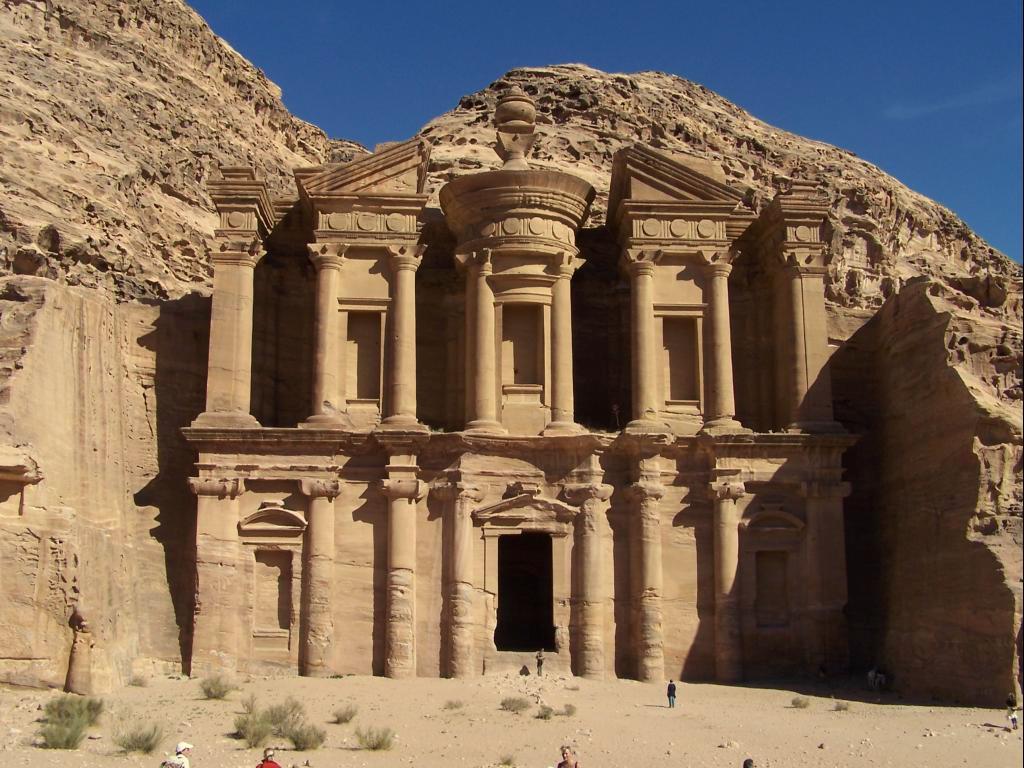 el+deir+1.jpg