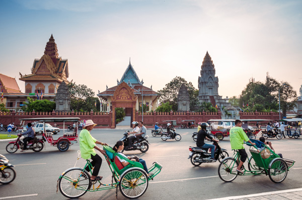 phnom-penh-rickshaw.jpg