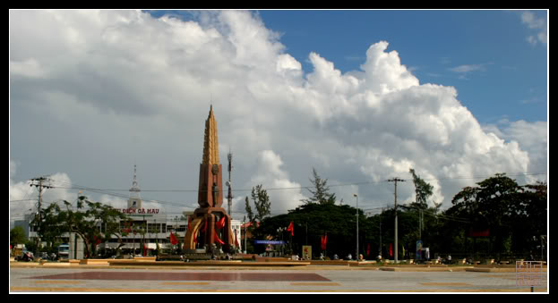 2006_09_TNB389copy.jpg