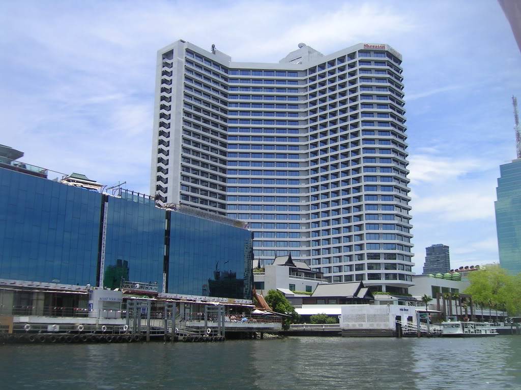 CHAOPHRAYASHERATON.jpg