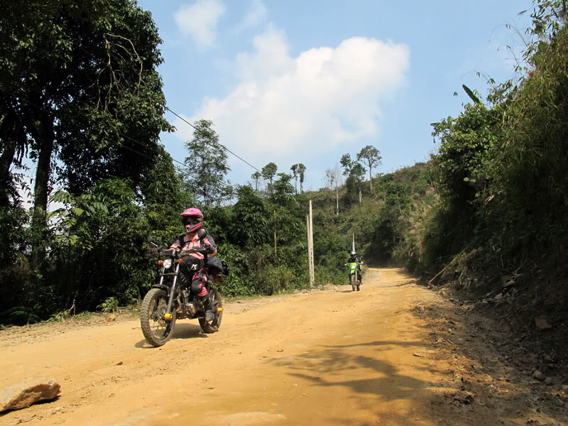 HongNgai2011201.jpg