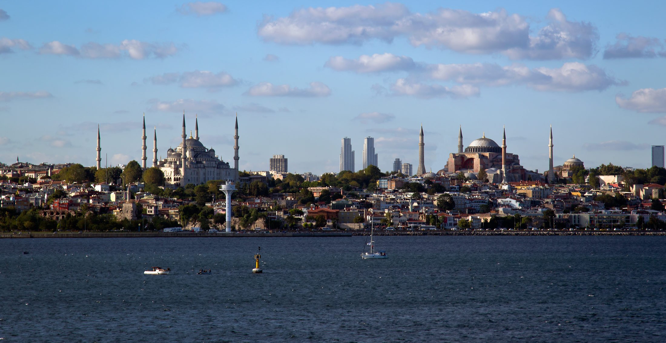 Istanbul-Skyline.jpg