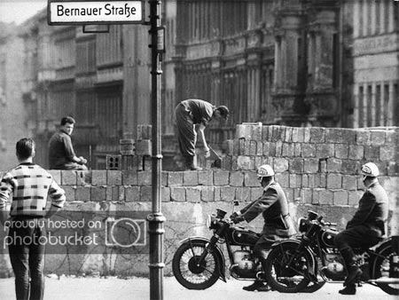 Berlinwall7.jpg
