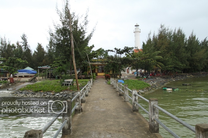 IMG_0096_resize_zpsc67c41dc.jpg