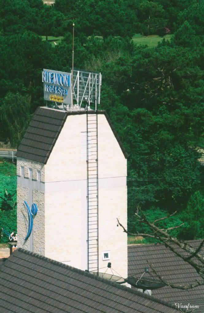 00022-04.jpg