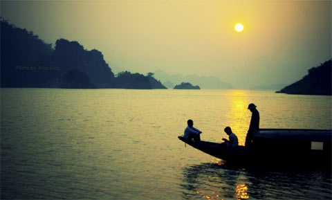 thung-nai-con-duong-tay-tien-7.jpeg