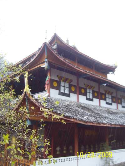 hoanglong105.jpg