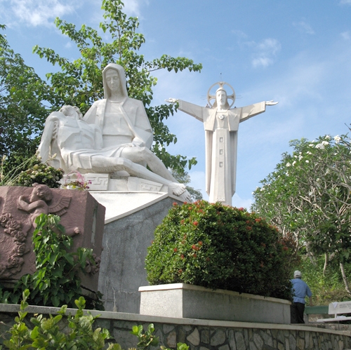 luuminhphuong_k28N4_30_36_3.jpg