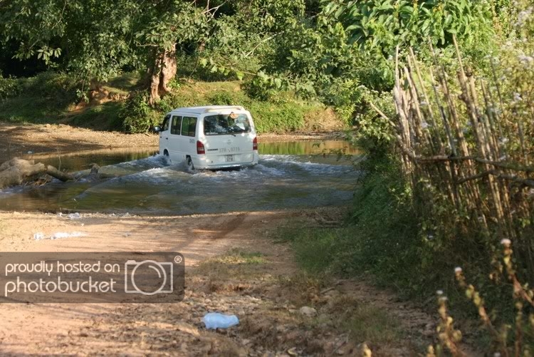 lao110.jpg