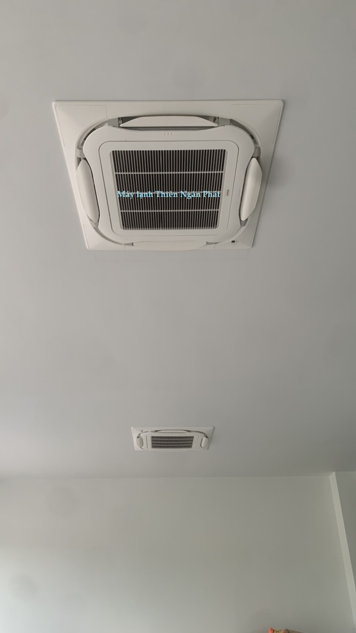 Điều hòa âm trần đa hướng thổi Daikin