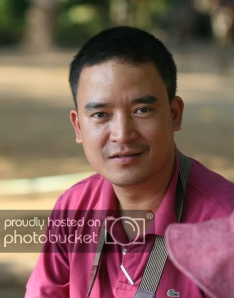 lao121.jpg