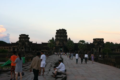 58159273.jpg