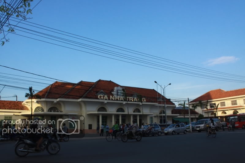 01ganhatrang.jpg