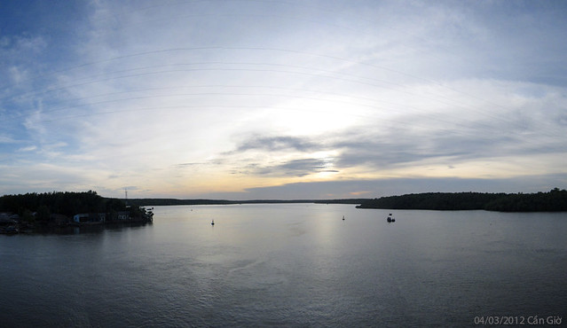 6956482029_81810c123e_z.jpg