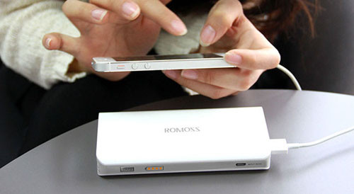 romoss_2j96bep5h2r86_simg_d0daf0_800x1200_max.jpg