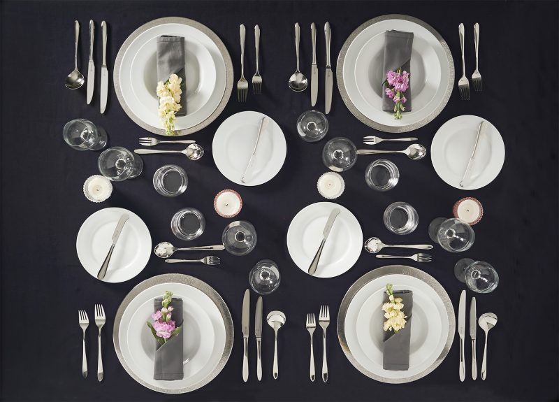 set-a-table-btm-image-800x575.jpg