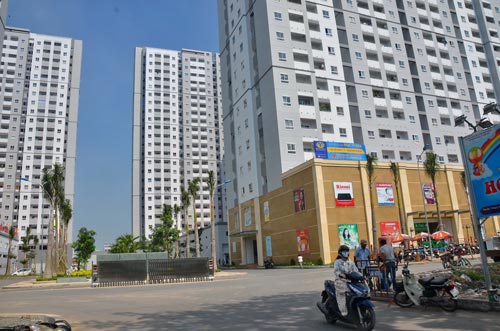 1479370530-chan-nha-o-xa-hoi.jpg