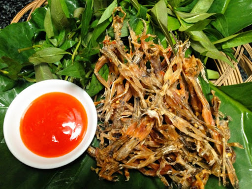 Đốn tim dân nhậu với dàn Vũ nữ chân dài Khô Nhái - Đặc Sản Bảy Núi