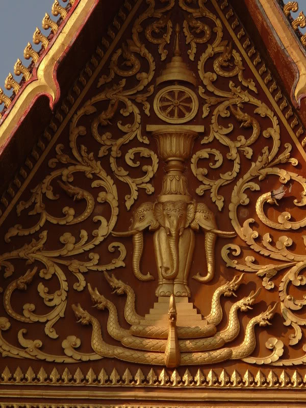 thatluang4.jpg