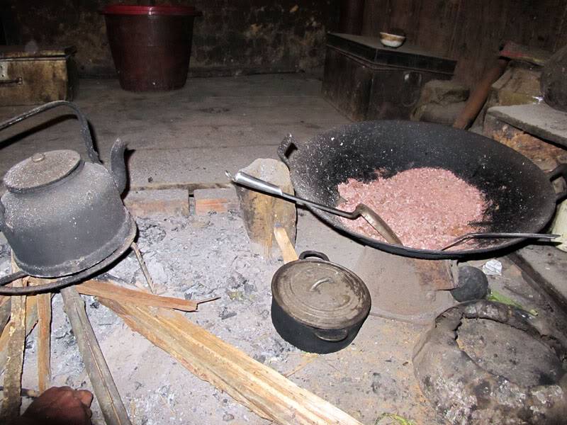 HongNgai2011303.jpg