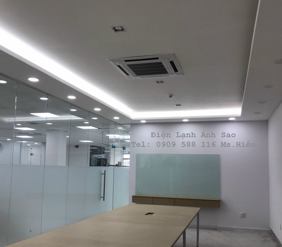 may-lanh-am-tran-daikin(21).jpg