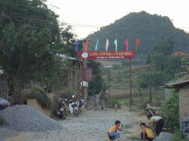 2010-09-19-cd-mb-0490-lung-cu-sa-phin.jpg