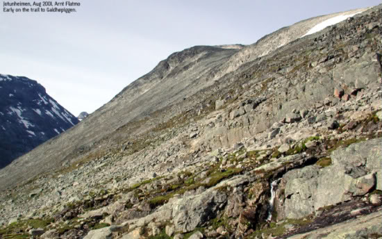 galdho_ontrail.jpg