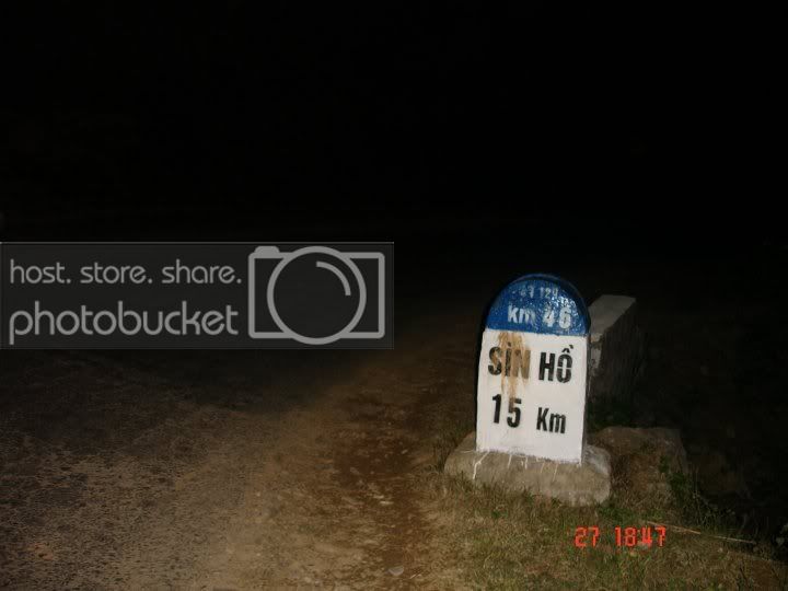 22739_1084596491447_1722443058_1665.jpg