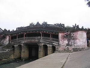 300px-Chua_Cau_Hoi_An.jpg