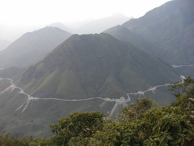 5729279433_75ab4c1374_z.jpg