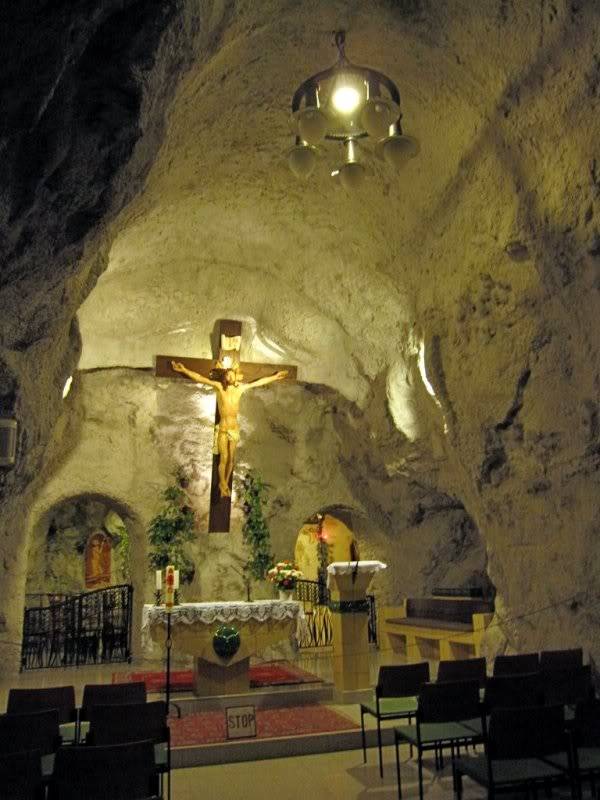 CaveChurchBudapest.jpg
