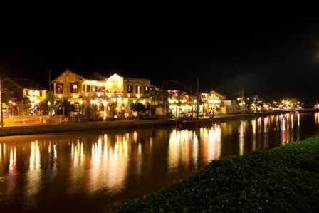 editedhoianatnight-Copy.jpg