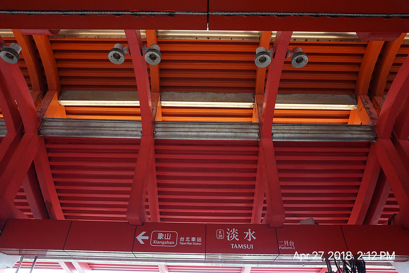 40098646950_475736a26b_c.jpg